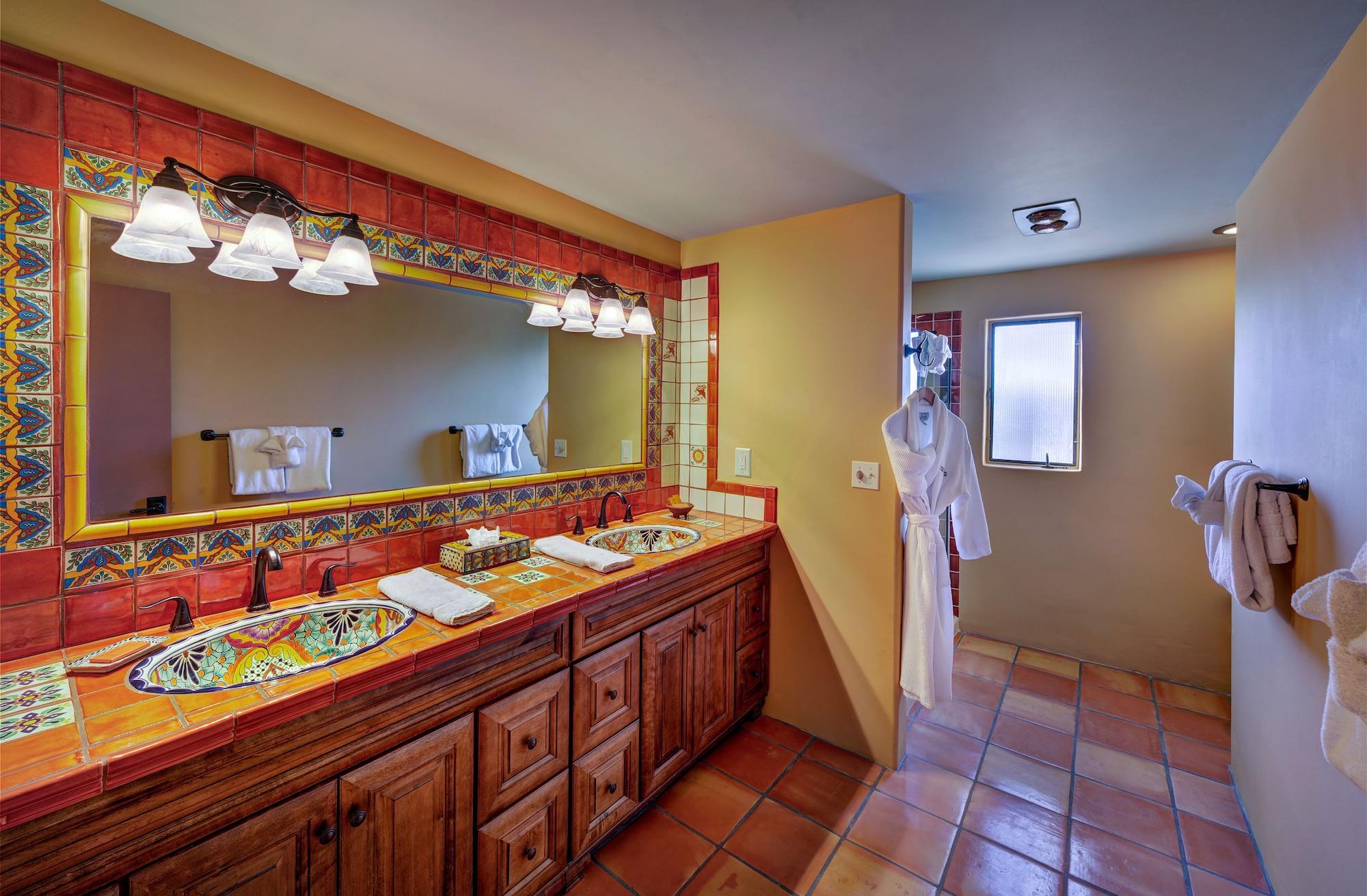Hacienda Del Sol Guest Ranch Resort Тусон Экстерьер фото