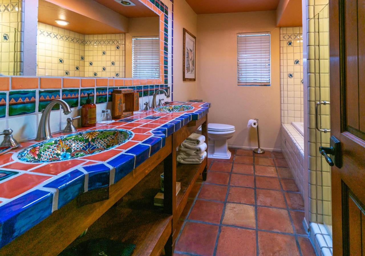 Hacienda Del Sol Guest Ranch Resort Тусон Экстерьер фото