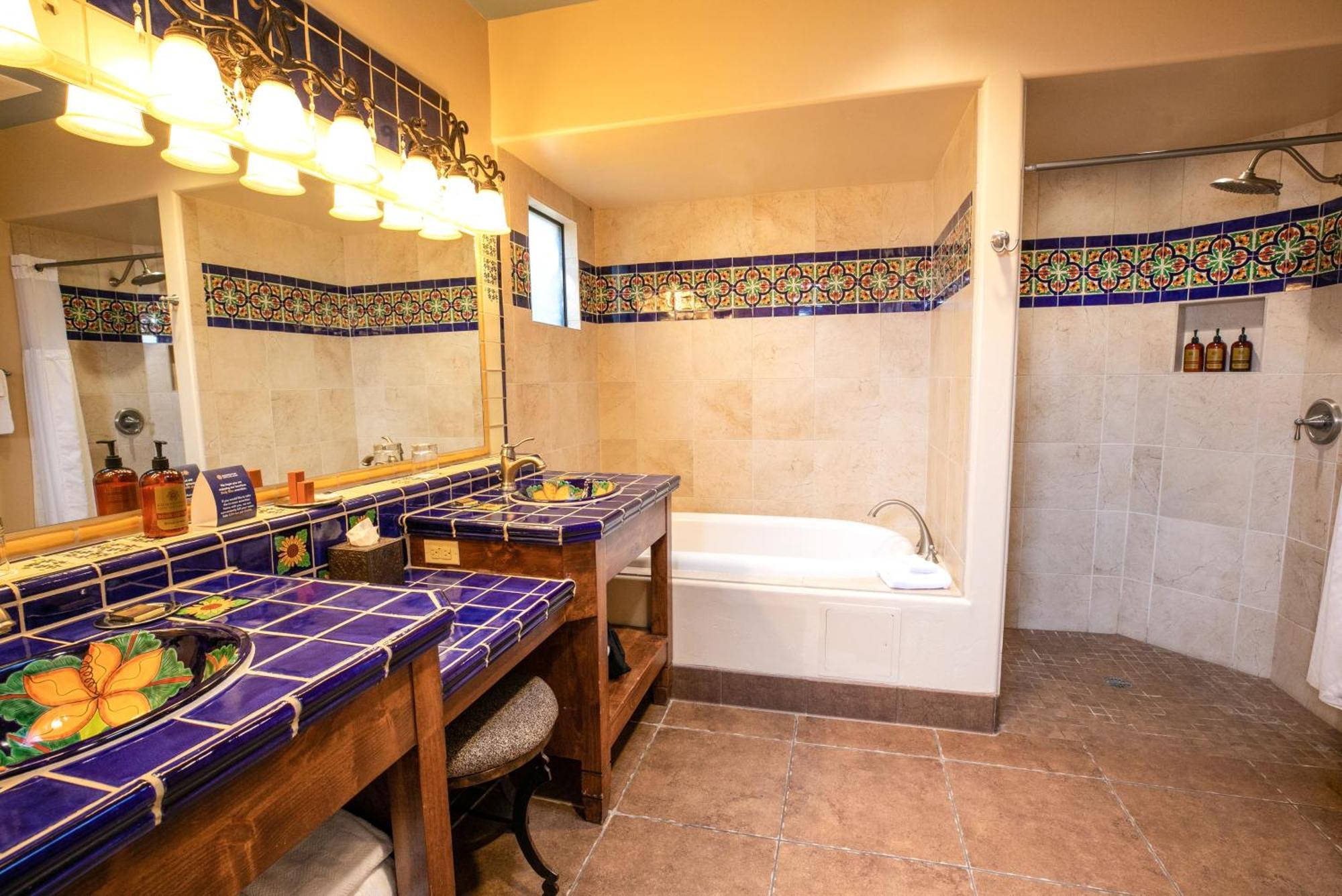 Hacienda Del Sol Guest Ranch Resort Тусон Номер фото